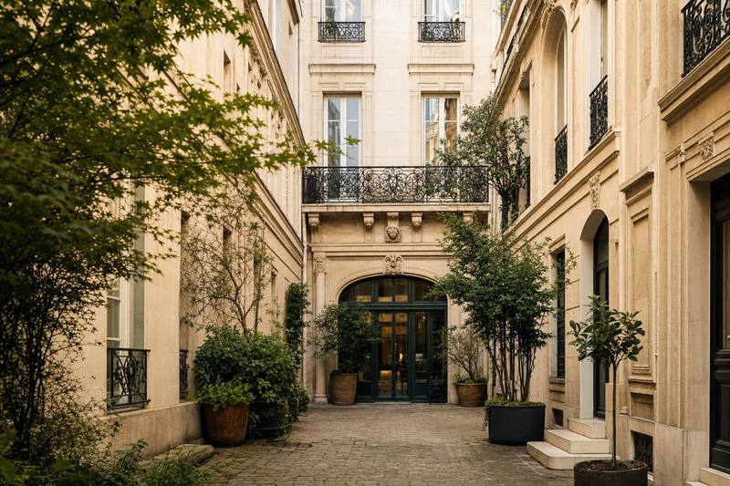 Rénover en copropriété à Paris : autorisations, syndic et parties communes